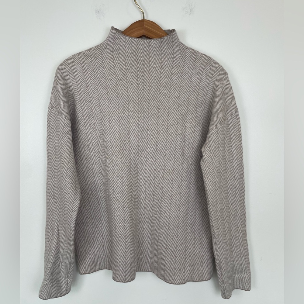 Christian Siriano Herringbone Knit Mock Neck Top Neutral Minimalist Sweater Sz M